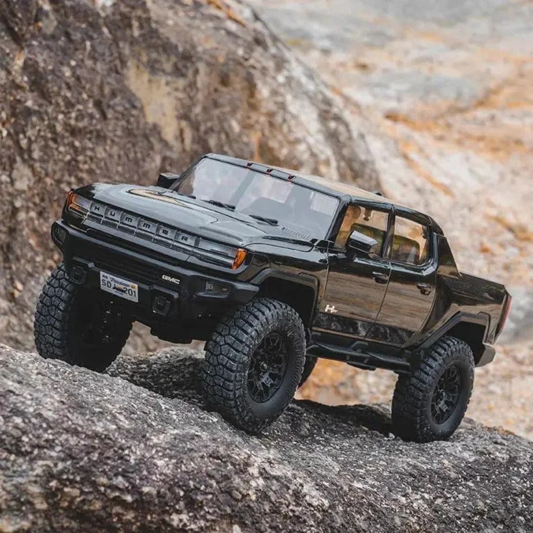 FMS 1:18 FCX18 Hummer EV RC Pickup Truck (RTR, Black) – Officially Licensed Rock Crawler